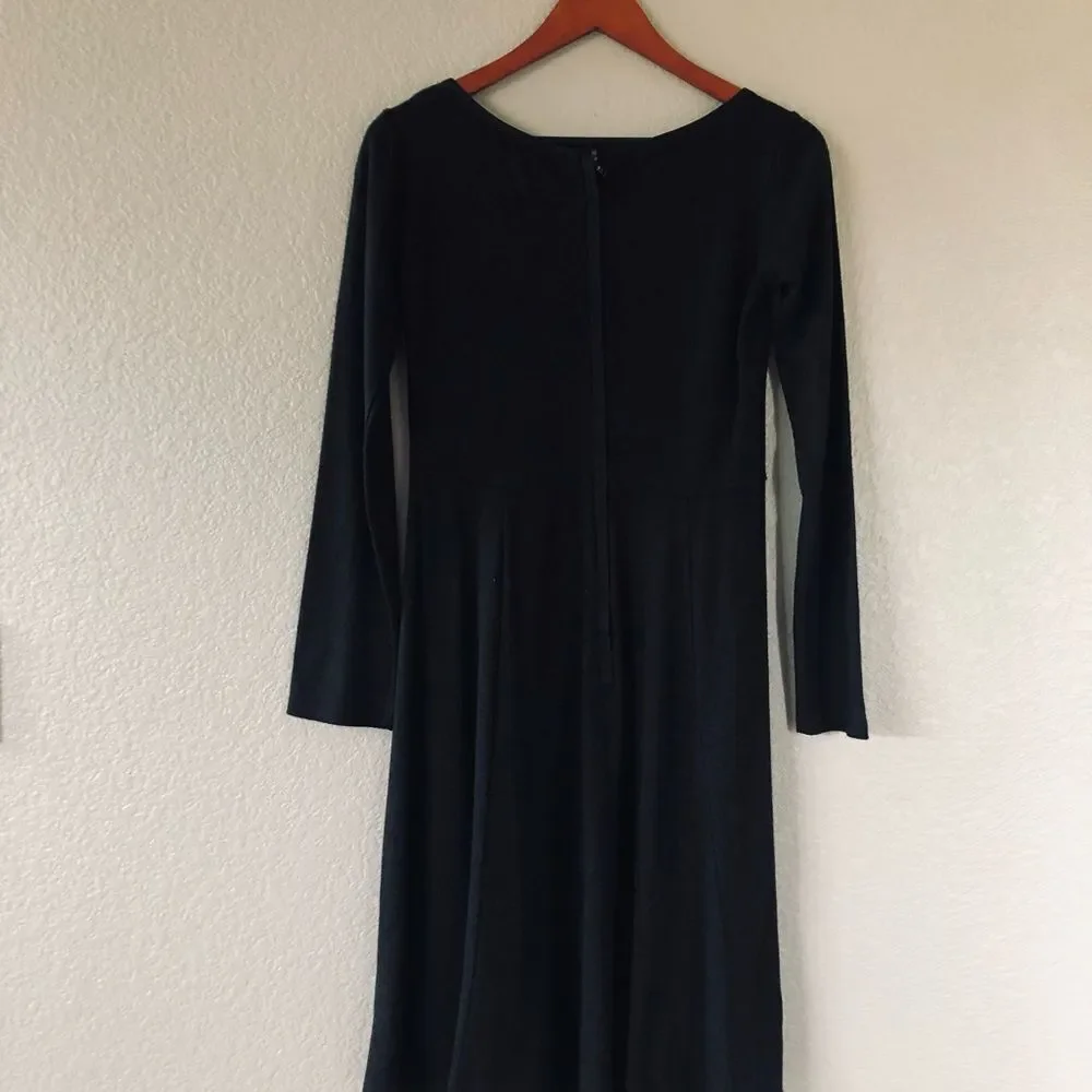 Ann Taylor Wool Soft Stretchy Flattering Dress S